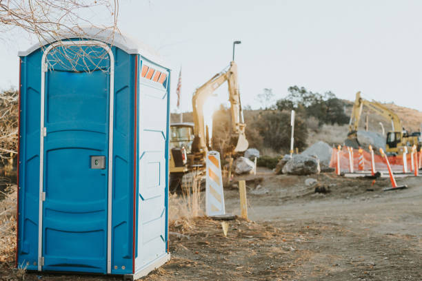 Portable Toilet Options We Offer in Elmore, OH